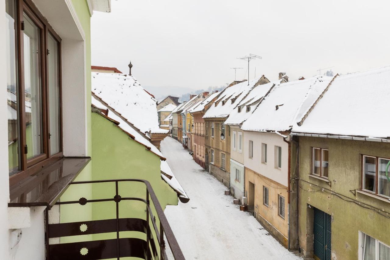 Casa Postavarului Брашов Экстерьер фото